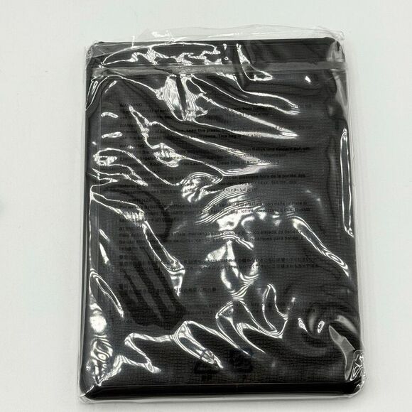 Amazon’s Kindle Paperwhite Leather Cover 11th Generation 53-026782 - Black - Picture 5 of 6